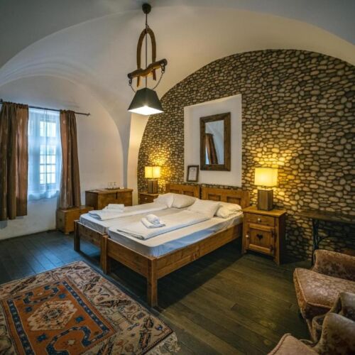 Régi Posta Hotel és Étterem Debrecen