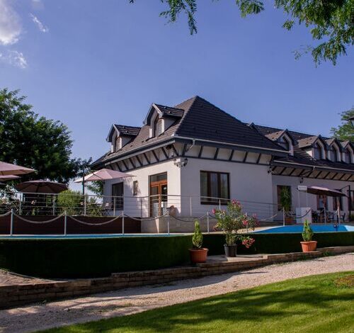 Reneszánsz  Vendégház Debrecen 