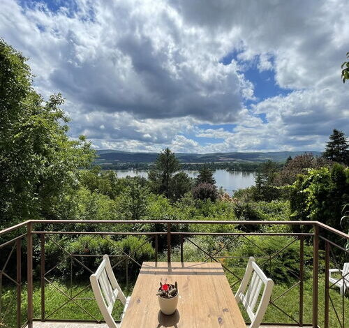 Repülőhal Apartmanház Zebegény 