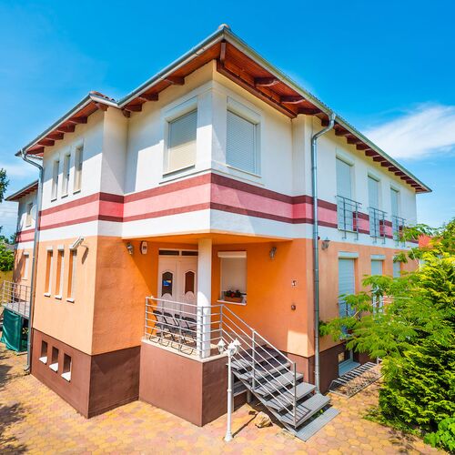 Riviéra Apartmanház Siófok