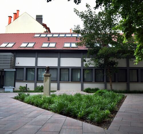 Roomstore Studio Apartments Eger 