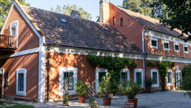 Rotes Haus Gézaháza 