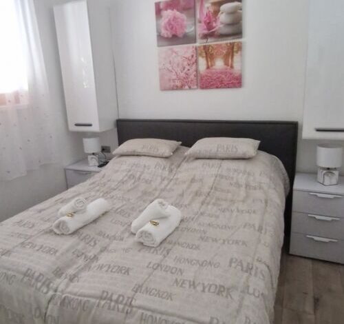 Rozmaring Apartman Csopak 