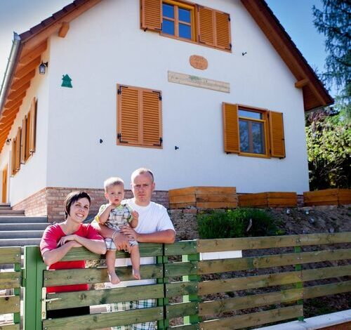 Rozmaring Vendégház Zengővárkony 