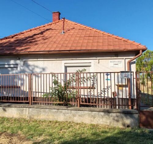Rózsa Ház Magánszálláshely Mélykút 