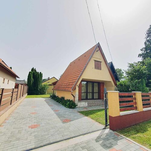 Sándor Nyaraló Balatonmáriafürdő