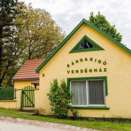 Sárgarigó Vendégház Bakonybél