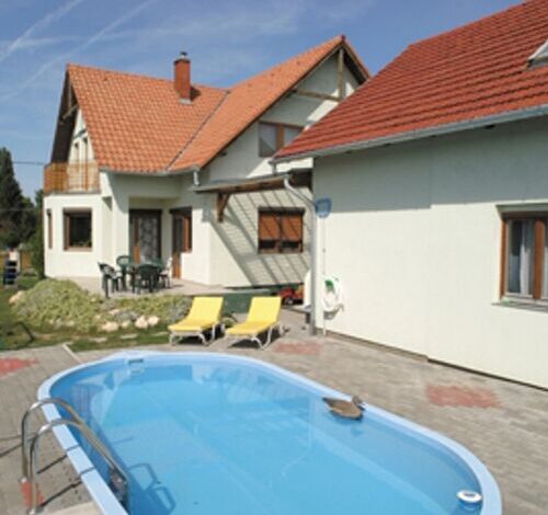 Schmal Apartman Balatonszemes 