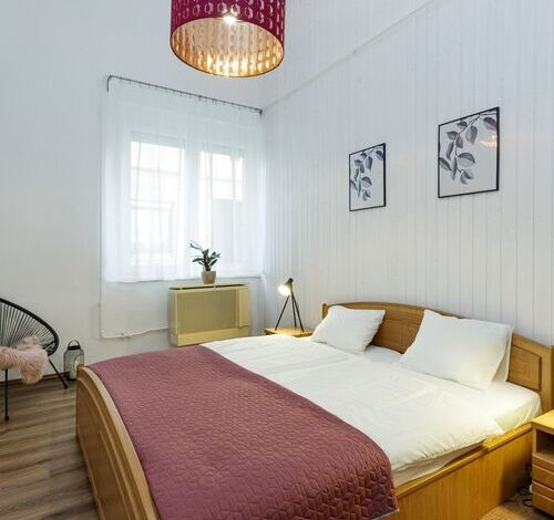 Sophie Apartman Eger 