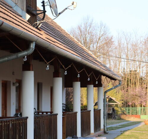 Storchennest Birtok Mesztegnyő 