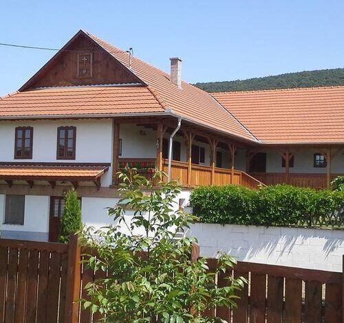 Szekeres Vendégház Alsótold 