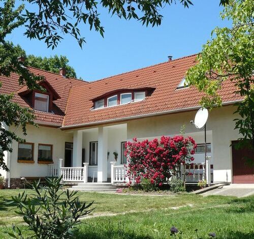 Szűcs Apartman Alsóörs 
