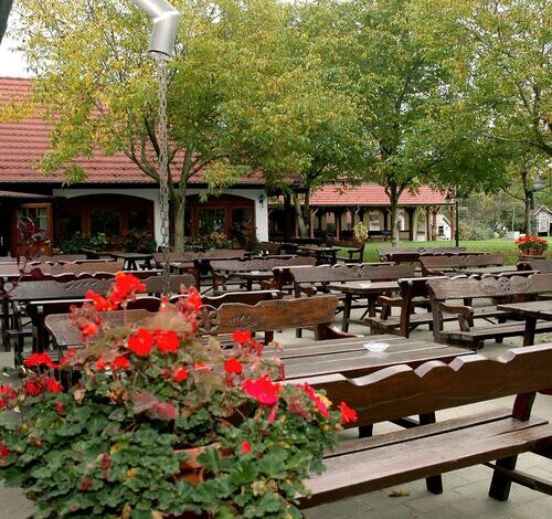 Tanyacsárda Csárda Panzió Felsőlajos 
