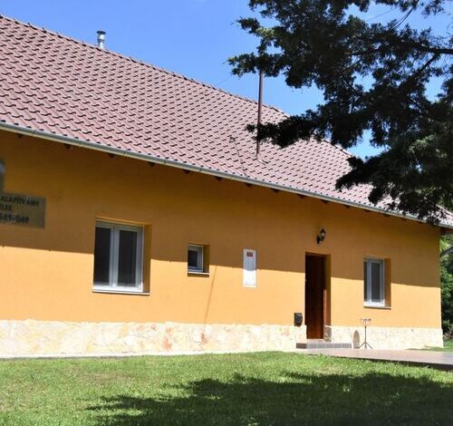 Tavirózsa Pihenőház Lakitelek 