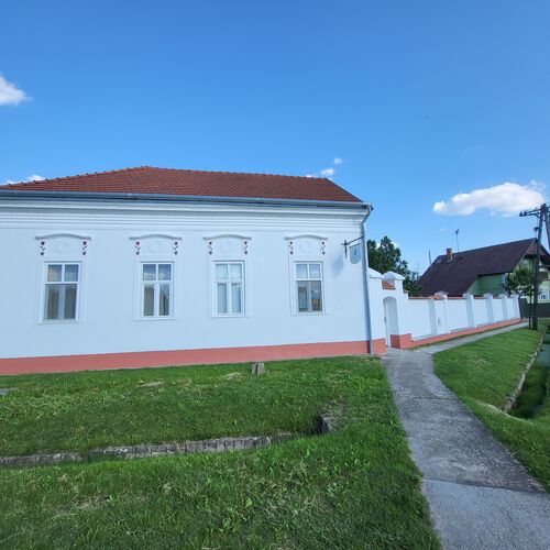 Thermália Vendégházak – Tulipán Kaba