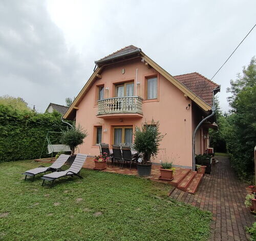 Three Family Apartmans Balatonberény 