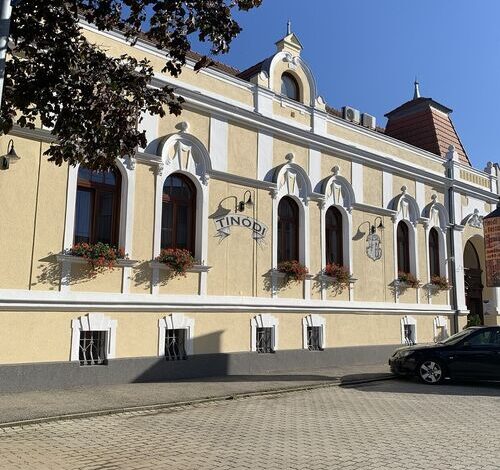 Tinódi Fogadó és Étterem Sárvár 
