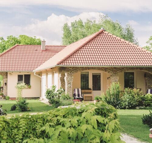Toldi68 Apartmanház Keszthely 