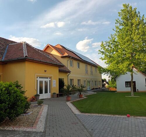 Tóth Vendégház Tóalmás 