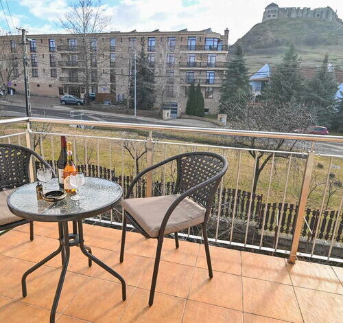 Vár -Lak Apartman Sümeg 