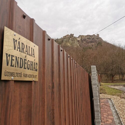 Váralja Vendégház Sirok