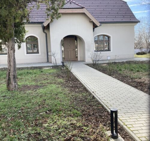 Várszállás Vendégház Szolnok 