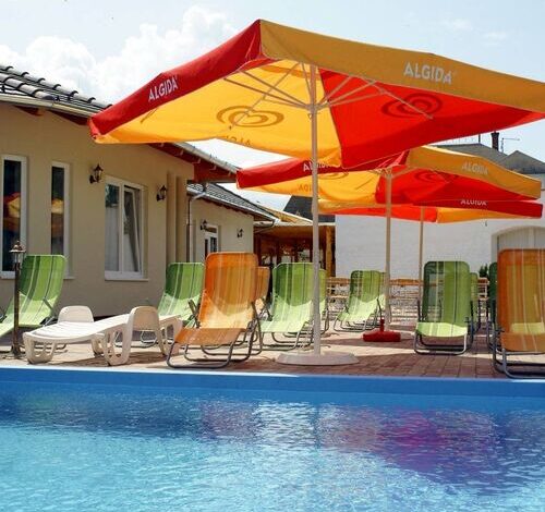 Viktor Bor - és Vendégház Balatonmáriafürdő 