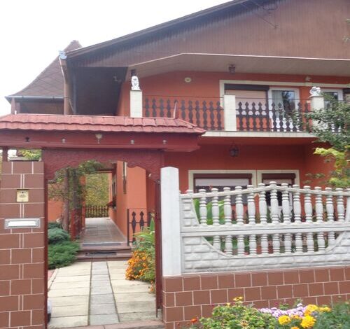 Villa Amigos Balatonlelle 