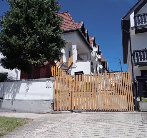 Vitkai-Vörös Apartman Balatonlelle 
