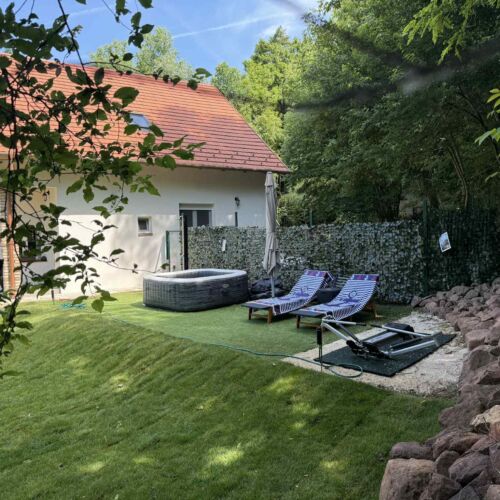 Vörös Patak Apartmanház Balatonfűzfő