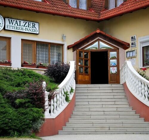 Walzer Étterem és Panzió Velence 