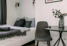 Wood & Black Apartment Győr 