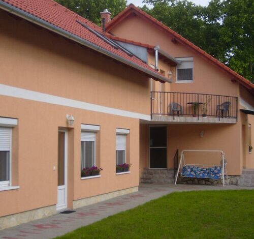 Zora Apartman Harkány 