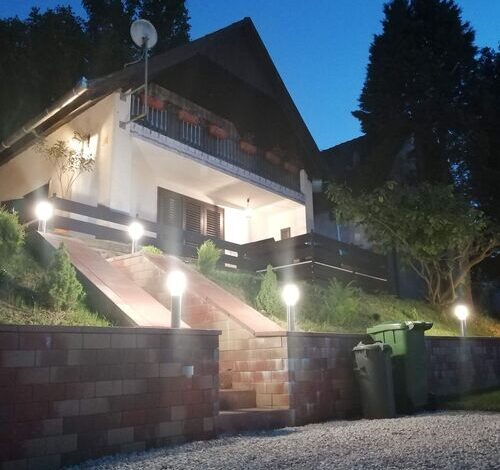 Zsuzsi Nyaraló 2. Magyarhertelend 