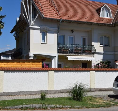 Apartmanház Sipos Siófok 