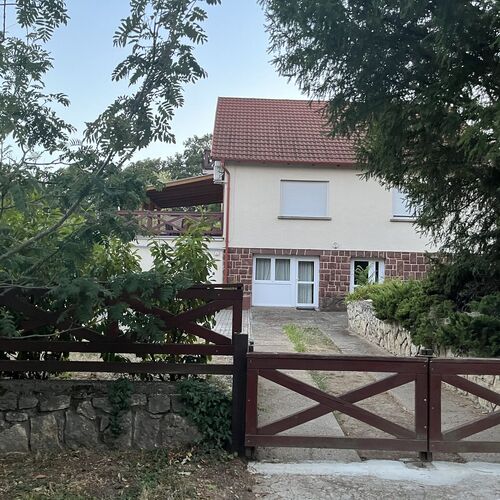Barátcinege Apartman Zánka