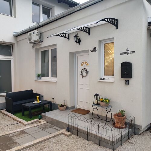 Bee At Home Apartman Keszthely