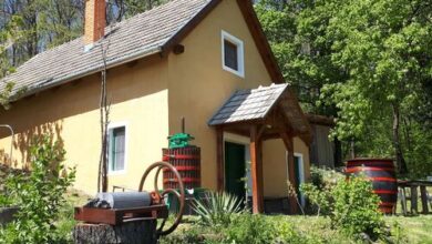 Cottage by the Woods Balatonhenye 