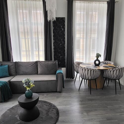 Downtown’s Diamond Apartman Pécs