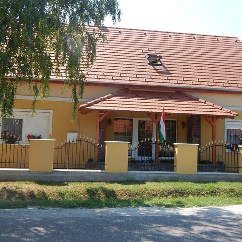 Erzsébet Apartman Balatonlelle