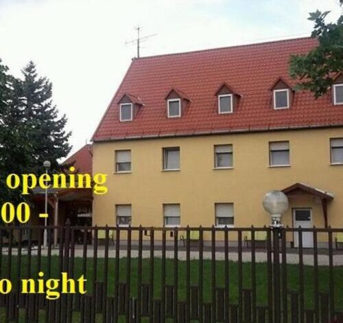 Fenyő Panzió és Apartmanház Mezőkövesd 
