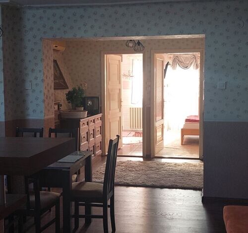 Kata Apartmanháza Hajdúböszörmény 
