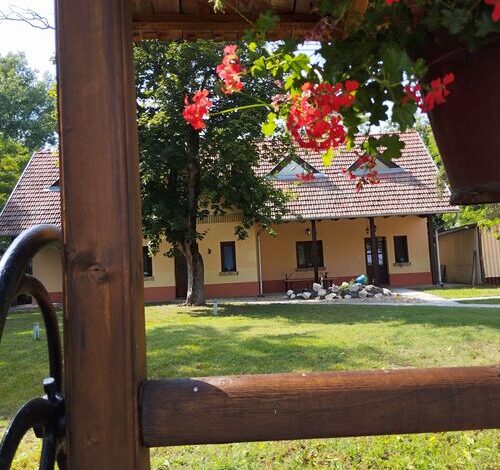 Kiscsengőd Vendégház Csengőd 