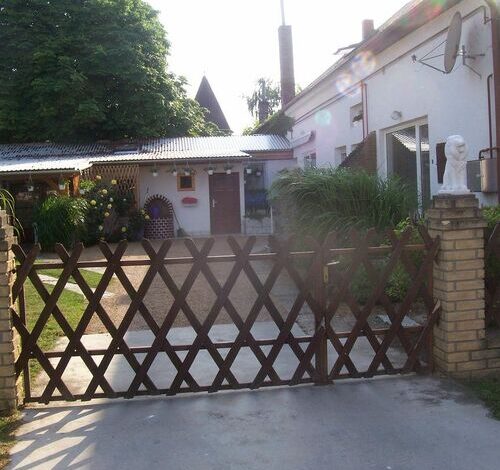 Kiti Apartman Balatonboglár 