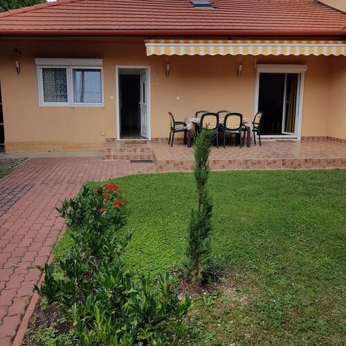 Leander Villa Balatonszárszó