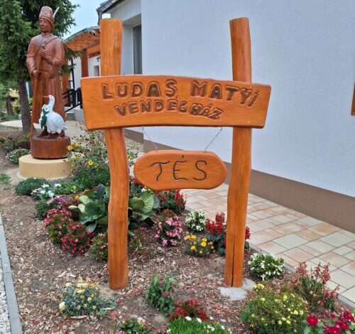 Lúdas Matyi Vendégház Tés 