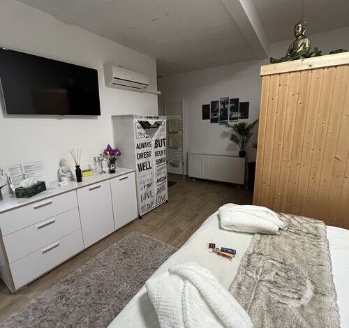 MaBy Wellnes Aparment  Hegyeshalom 
