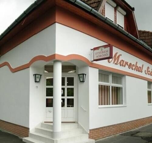 Marschal Vendégház Gyula 