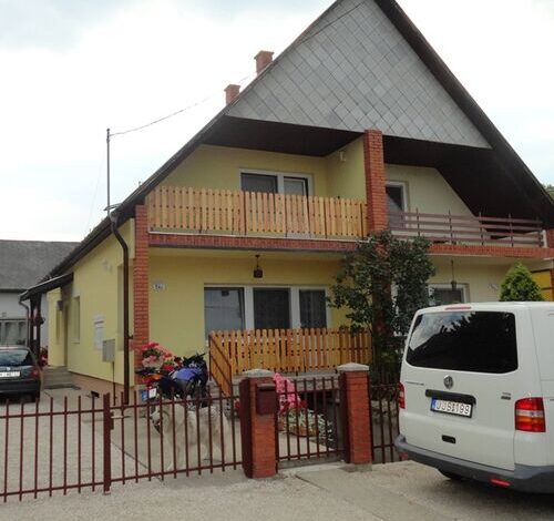 Marsovszki Családi Ház Balatonszárszó 
