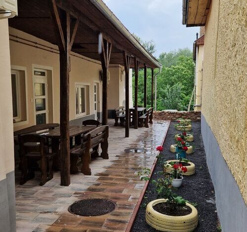 Óvárosi Kőház Apartman Sárospatak 